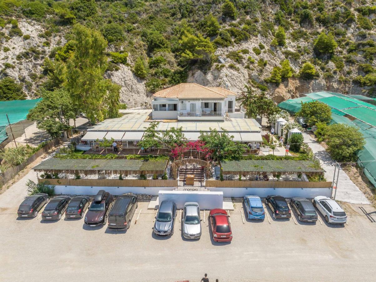 Monato Luxury Apartments Áyios Nikítas エクステリア 写真